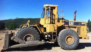 CAT - 824C